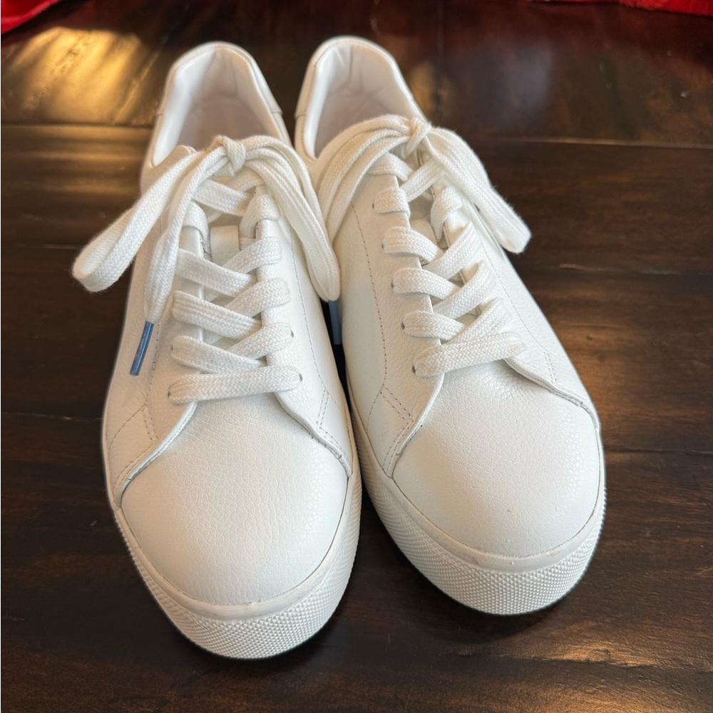 Boden White Lace-Up Women's Sneakers